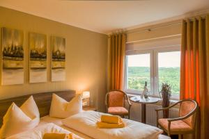 Berghotel Wilhelmsburg,Dornburg-Camburg>>Bad Koesen,3 star