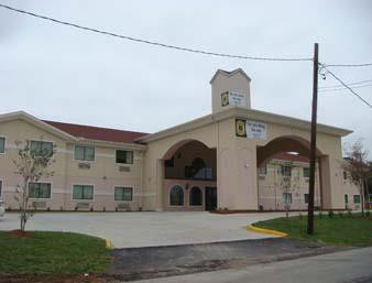 surestay studio by best western conroe downtown