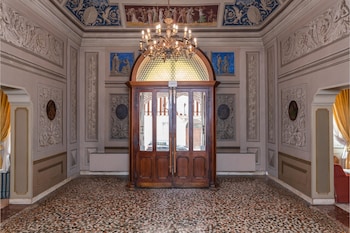 phi hotel canalgrande