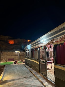 wadi rum desert dunes luxury camp