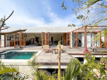 Nowhere Villa,Kuta Selatan>>Pecatu,3.5 star