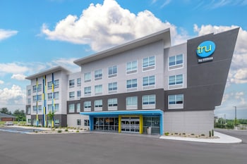 tru by hilton lexington hamburg