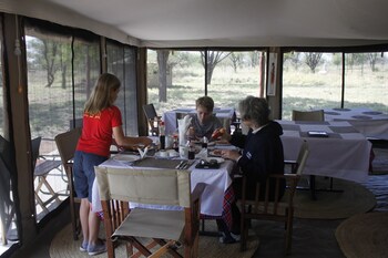 osero serengeti luxury tented camp