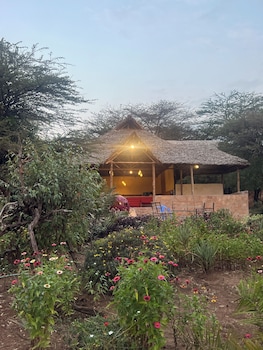 sunset camp masai mara