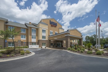 fairfield inn and suites by marriott hinesville fort stewart