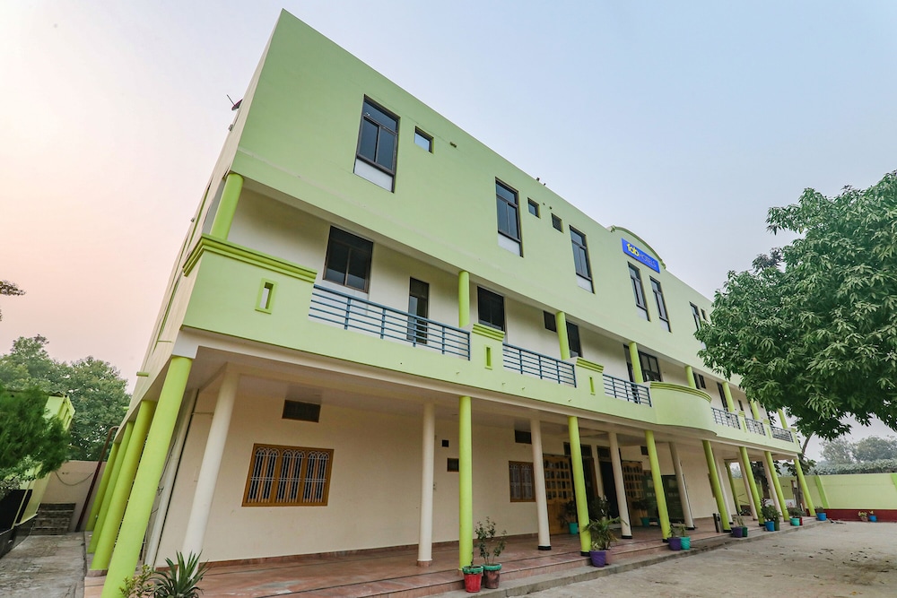 Hotel Sr,,3 star