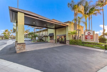 best western plus pavilions