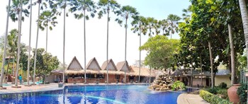 Kampung Turis Resort & Waterpark,,2.5 star