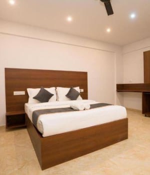 Fabhotel Tree Suites - Nr. Reva University,,3 star