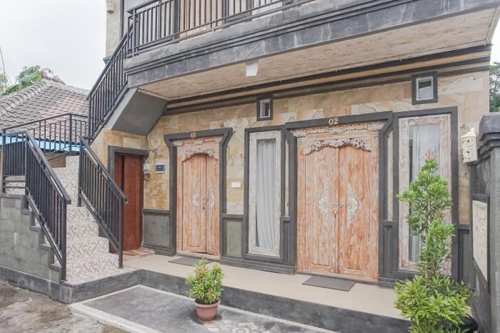 giri krisna guest house
