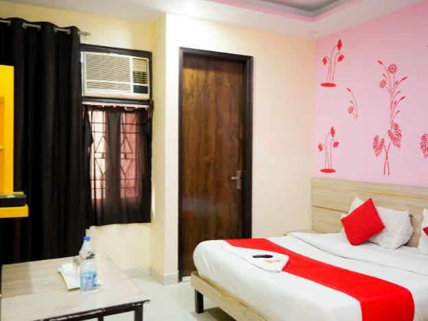 Roomshala 002 Rose Residency,India>>New Delhi,3 star