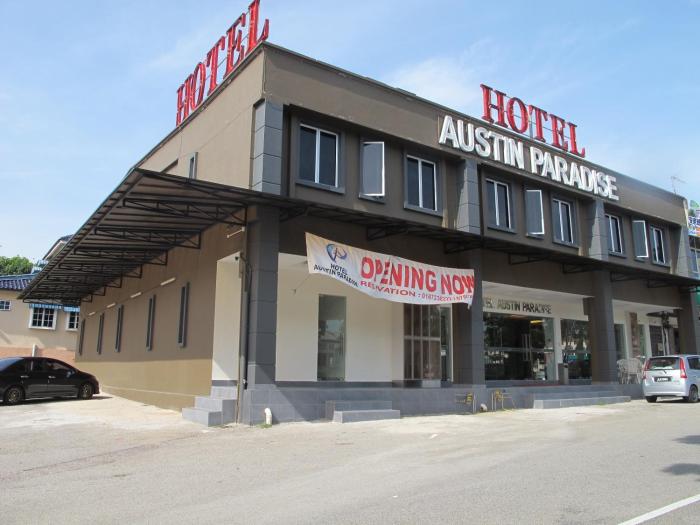 hotel austin paradise pulai utama