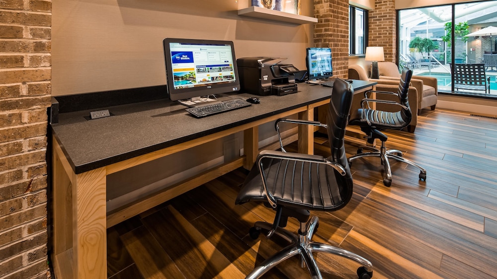 best western okemos east lansing hotel and suites