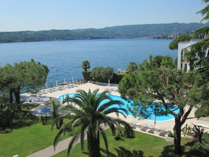 hotel spiaggia doro garda lake collection