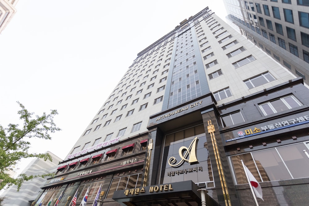 yeoksam artnouveau city hotel and residence