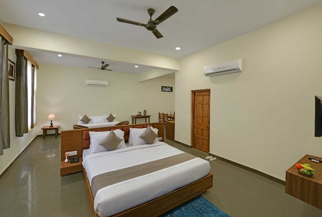 Palm Valley Svasti Resort,Udaipur>>Eklingji,3 star