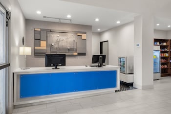 Holiday Inn Express Hotel & Suites Graham By Ihg,Olney>>Graham,3 star