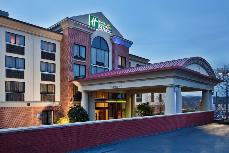 holiday inn express and suites greenville downtown by ihg