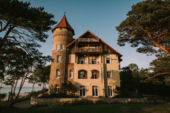 Zamek Leba,Leba>>Gniewino,3 star