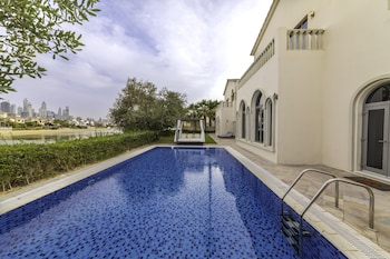 Maison Privee Private Pool And Beach Access Villa W/ Cinematic Vws,Palm Islands>>Dubai,0 star