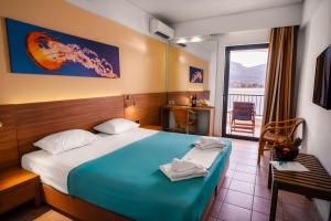 Hotel Pavlou,Galatas>>Attica,3 star