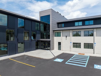 The Gibson Hotel Great Falls, Ascend Hotel Collection,United States Of America>>Great Falls,2.5 star