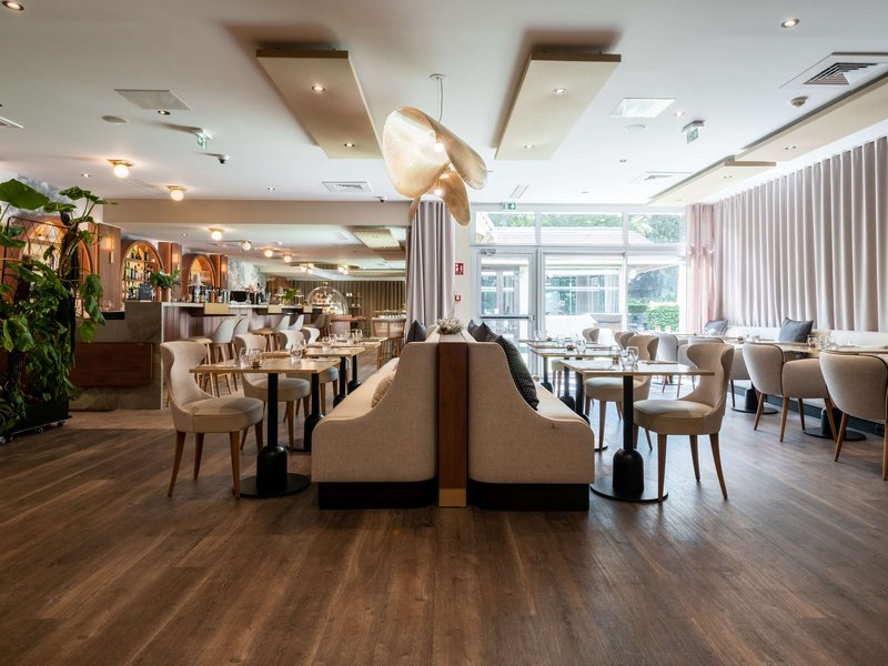 Mercure Paris Ouest Saint Germain,Poissy>>Paris,3 star