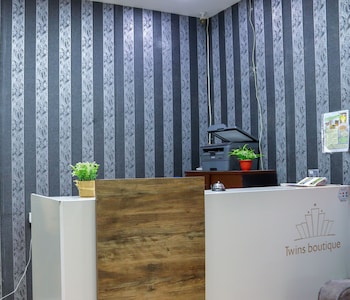 twins downtown hotel