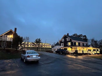 Ceilidh Country Lodge,Boularderie East>>Baddeck,3 star