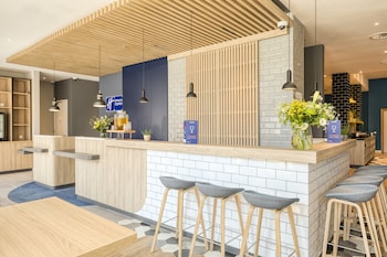 holiday inn express antwerp city centre an ihg hotel