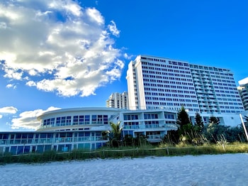 direct ocean front condo miami beach