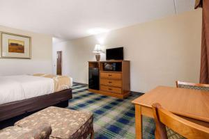 Quality Inn,Near La Hacienda Buffalo Ranch,2.5 star