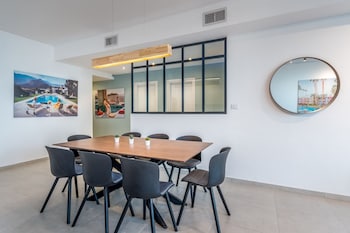 Luxury Garden Apartment Heated Pool,Northern>>Tiberias,0 star