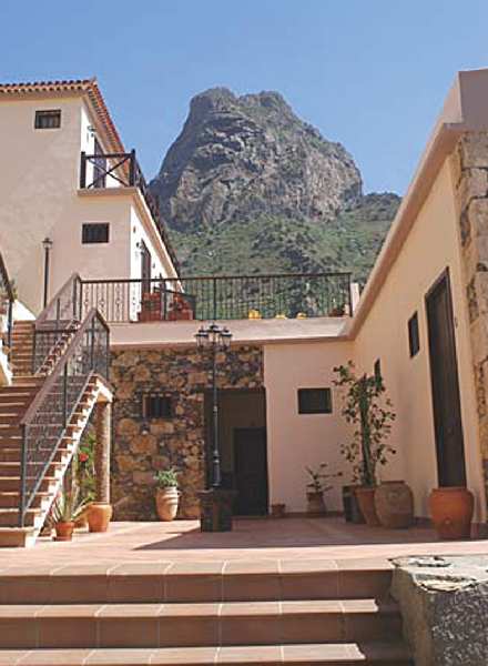 Tamahuche,La Gomera>>Agulo,3 star