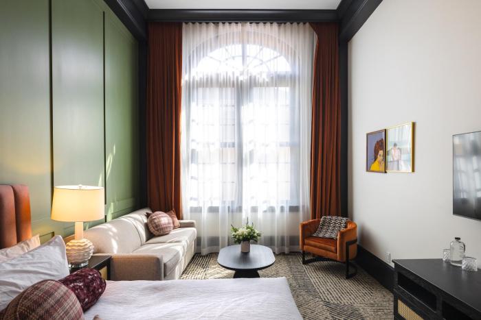 hotel thaxter