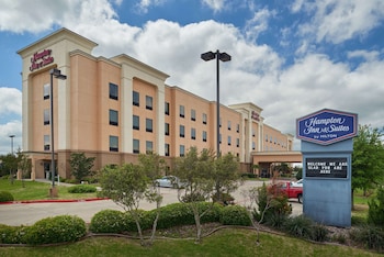 hampton inn and suites waco south
