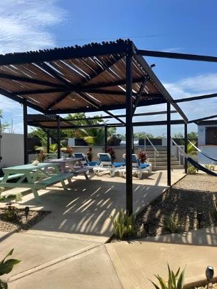 Royal Rat Hostel,Seine Bight Village>>Placencia,1 star