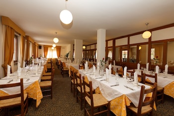 Olympic Regina,Giustino>>Comano Terme,3.5 star