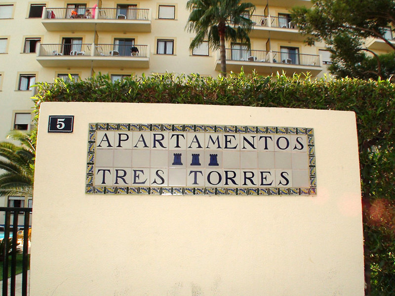 cabot tres torres apartamentos