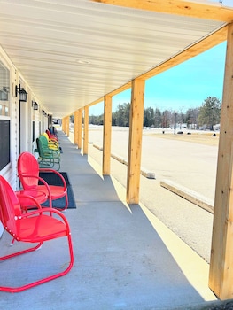 Hillcrest Inn & Motel,Masonville Township>>Escanaba,2.5 star