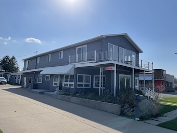 sunset motel