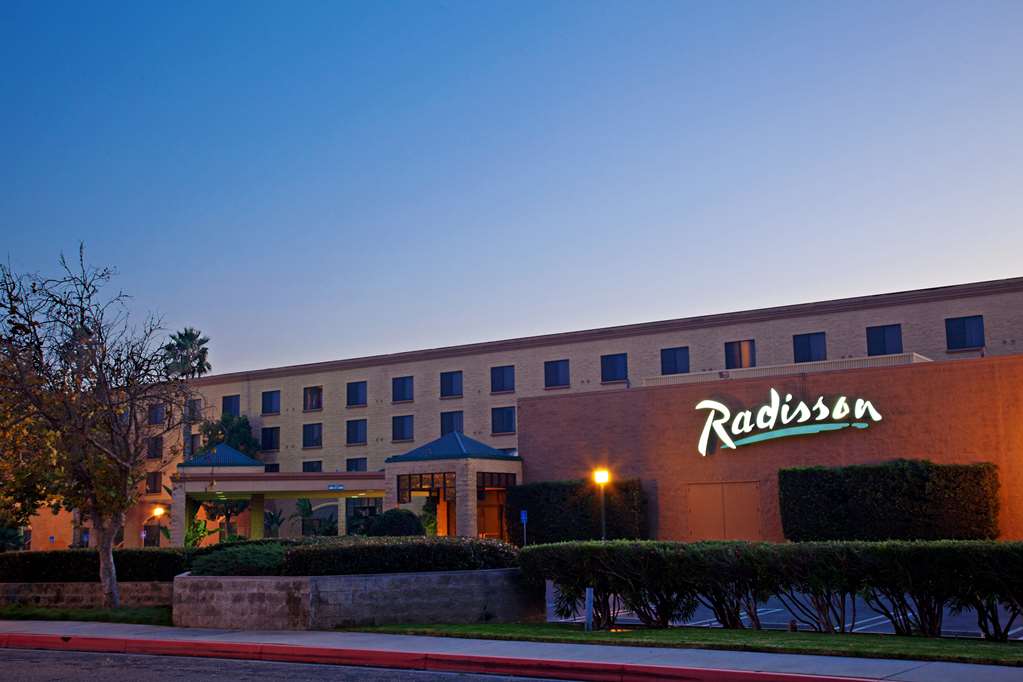 Radisson Hotel Santa Maria,San Luis Obispo>>Salinas,3.5 star