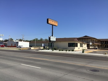 silver spur vintage inn and suites