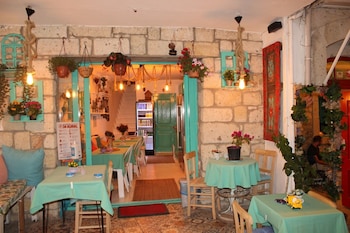 Aracati Pansiyon,Cesme>>Alacati,0 star