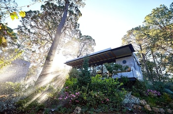 fishers house hotel
