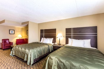 norwood inn and suites milwaukee