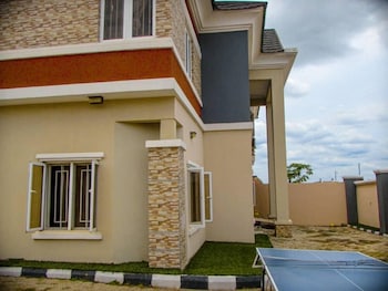 Upgates Enterprise -Homes & Suites,Ife>>Ede,4 star