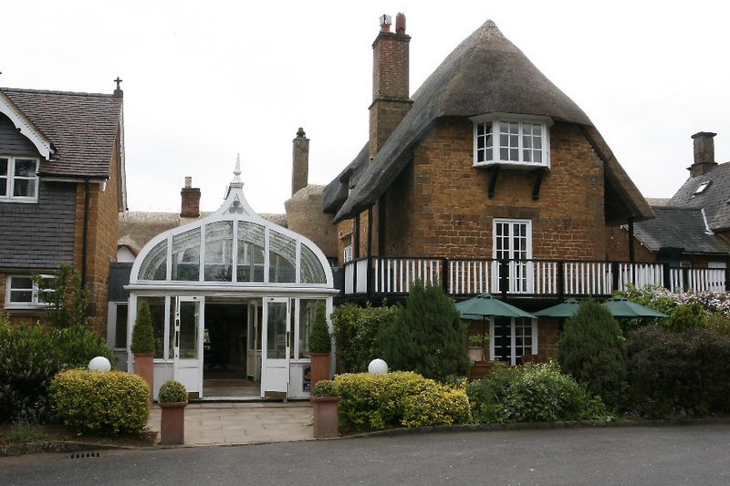 banbury wroxton house hotel