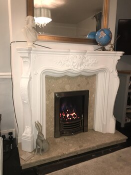 Shakespeare House, Free Parking, Town Centre Location,12 John Street,3.5 star