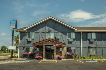 Star Of The Lakes,United States Of America>>Detroit Lakes,2 star